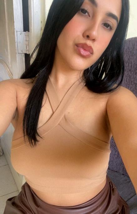 Chloe, 21 — cam to cam chat from Philippines